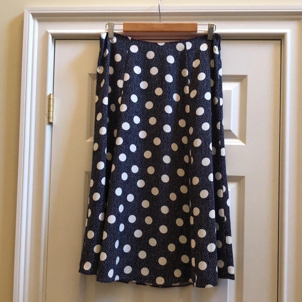 Boden Navy Spot On Spot Skirt 8 - Picture 5 of 9